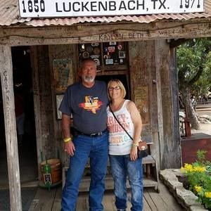 Meet your Posher, Phillip